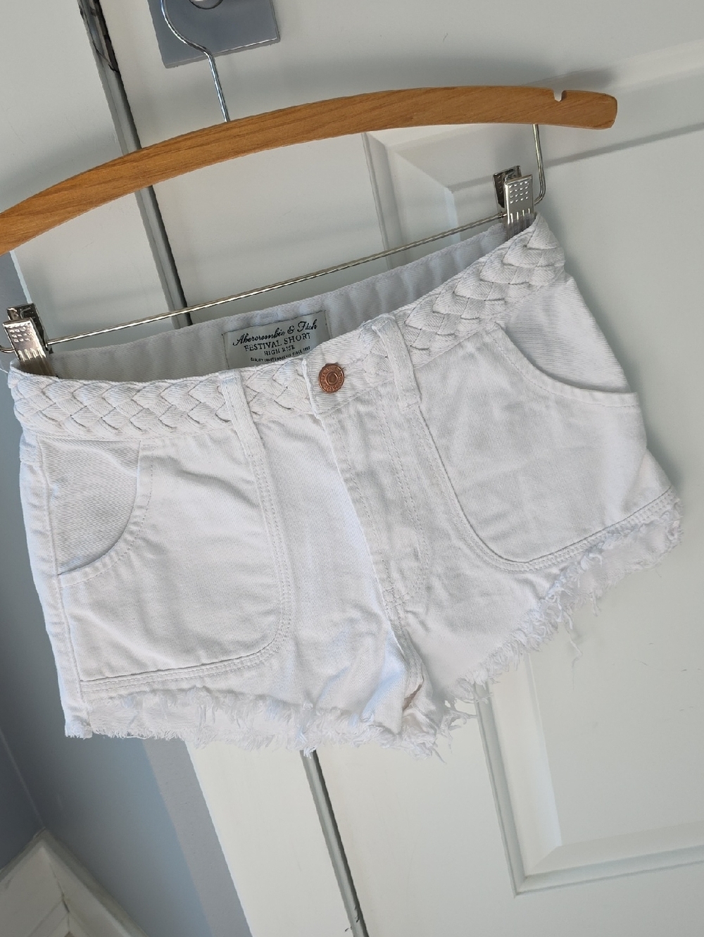 Abercrombie & Fitch White Braided Waist Frayed Denim Festival Shorts